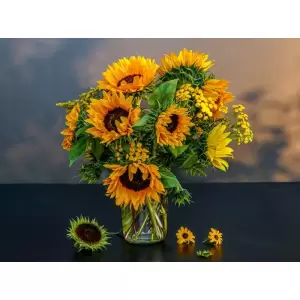 Tablou Canvas, Floarea soarelui in vaza, 80 x 60 cm, Multicolor - <p>Tablou Canvas, Floarea soarelui in vaza, 80 x 60 cm, Multicolor</p>
