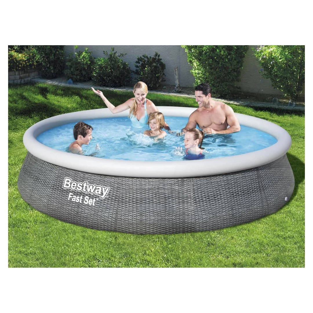 Bestway Set piscină gonflabilă Fast Set, cu pompă, 396 x 84 cm - Distrați-vă de minune în curtea dvs. împreună cu familia și prietenii, în această piscină gonflabilă Fast Set de la Bestway! Această piscină elegantă...