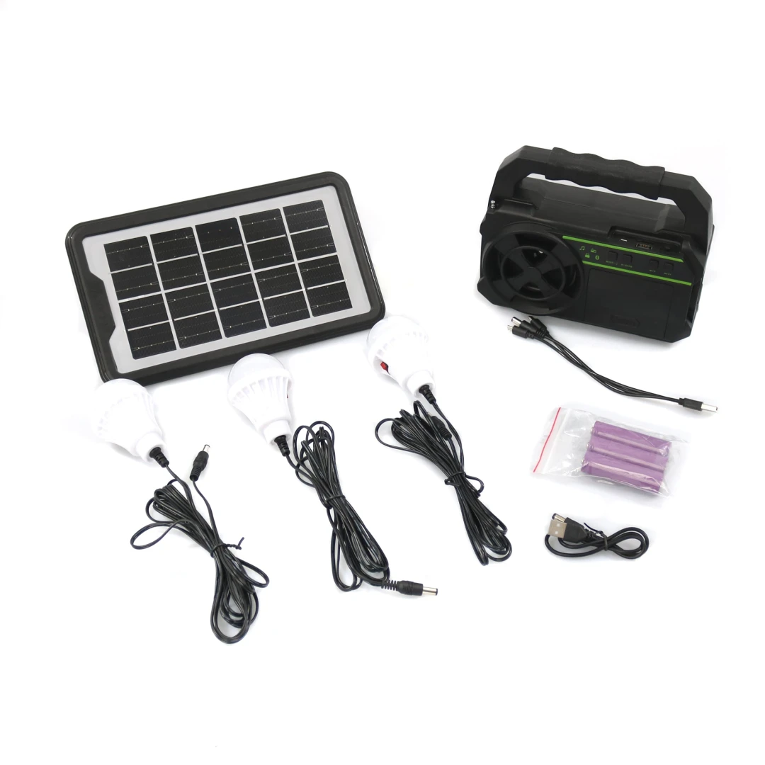 Sistem de iluminat solar GDPLUS cu lanterna, 3 becuri LED si Radio/Bluetooth, GD-8081 - 