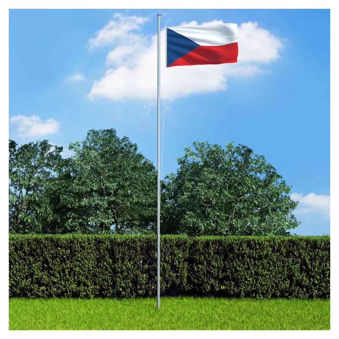 Steag Cehia, 90 x 150 cm - Steagul Cehiei frumos colorat va fi punctul de atracție în grădina dvs. sau la evenimente sportive, fiind perfect pentru a vă demonstra spiritul patri...