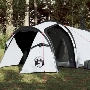Cort de camping 4 persoane, alb, 360x135x105 cm, tafta 185T - Acest cort de camping cu un aspect modern vă protejează de vremea neplăcută și oferă un loc confortabil pentru aventuri, oriunde. Design universal rez...