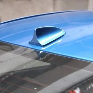 Antena Auto Activa Am - Fm Tip "shark Tail" Culoare Albastru - 