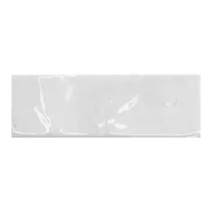 Faianta Verano White, 10 x 30 - Pretul afisat este pe: mp Faianta Verano este recomandata pentru utilizarea la interior, pentru spatii precum bai si bucatarii. Aceasta are o glazura lucioasa si o culoare alb, iar o placa are dimensiunile 10 x 30 cm.Grosimea placii este de 8 mm.Impachetare0.39 mp/cutie51.48 mp/palet