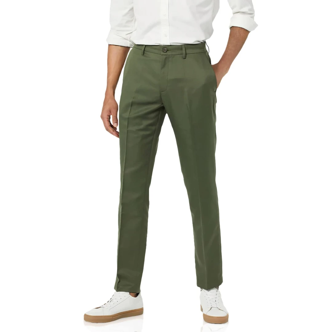 Pantaloni de costum pentru barbati Amazon Essentials cu front plat, cu talie extensibila, croiala clasica , marime 56w cu 30 L - 