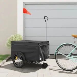 Remorcă pentru biciclete, negru, 45 kg, fier - Această remorcă de bicicletă, versatilă și robustă, va fi ideală pentru a transporta mărfuri grele, datorită capacității sale maxime de încărcare de 4...