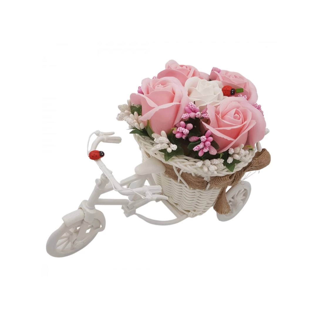Aranjament floral trandafiri "Bicicleta cu flori zambarete", flori de sapun, 22x15x12 cm - 