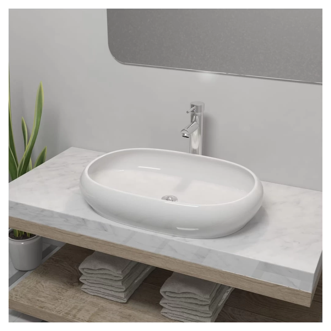 Chiuvetă de baie cu robinet mixer, ceramic, oval, alb - Această chiuvetă de baie ceramică si robinetul mixer elegant vor aduce o notă de stil oricărei băi, toalete sau budoar. Chiuveta de ceramică este mai...