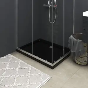 Cădiță de duș dreptunghiulară din ABS, neagră, 70x90 cm - Această cădiță de duș, cu aspectul său simplu, lucios, va adăuga o notă modernă băii dumneavoastră. Concepută pentru a fi confortabilă, această cadă a...