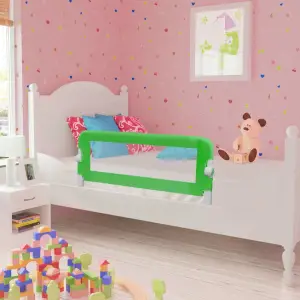 Balustradă de protecție pat copii, 2 buc., verde, 102x42 cm - Această balustradă de protecție pentru pat este ideală pentru a vă asigura că micuții dvs. nu vor cădea din pat în timpul somnului. Prevăzută cu un bu...