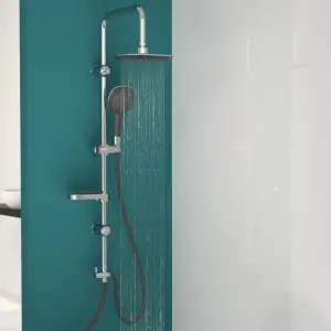 EISL Set de duș „DUSCHTRAUM”, crom și negru - Acest set de duș DUSCHTRAUM, de la EISL, vă va transforma spațiul de duș într-o mică zonă de wellness! Acest set de duș este realizat din material met...