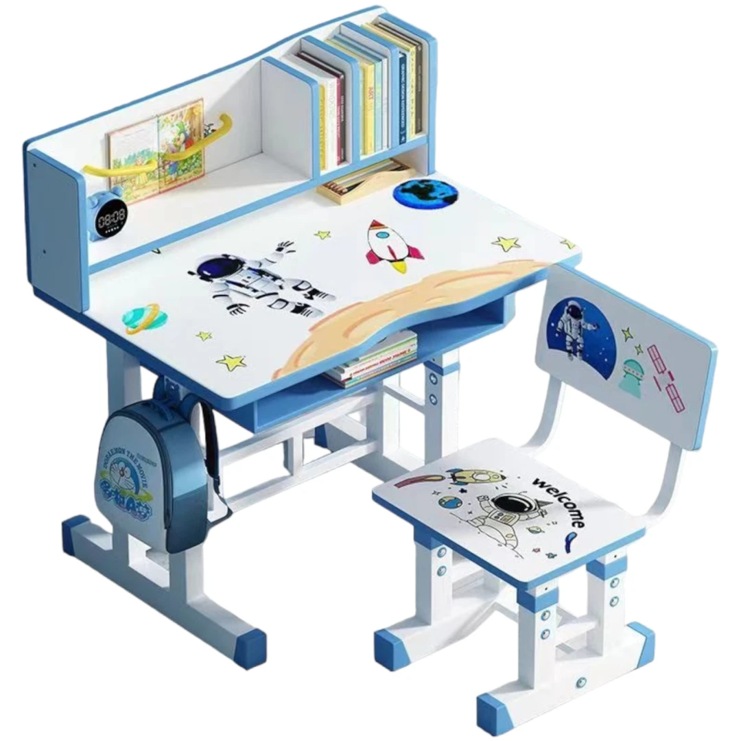 Set birou si scaunel pentru copii, imprimeu Racheta - Astronaut  YUPY, 70x45x65cm - Setul birou și scaunel pentru copii cu imprimeu Racheta - Astronaut de la brandul YUPY este perfect pentru micuții pasionați de spațiu și aventură. Cu dimensiunile de 70x45x65cm, acest set oferă un spațiu confortabil și distractiv pentru copii să se joace, să învețe și să-și dezvolte imaginația. Imprimeul cu rachetă și astronauți adaugă un plus de culoare și entuziasm în camera copilului tău.